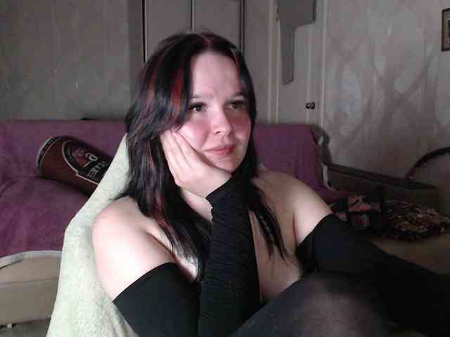 Lizzi-Peach webcam