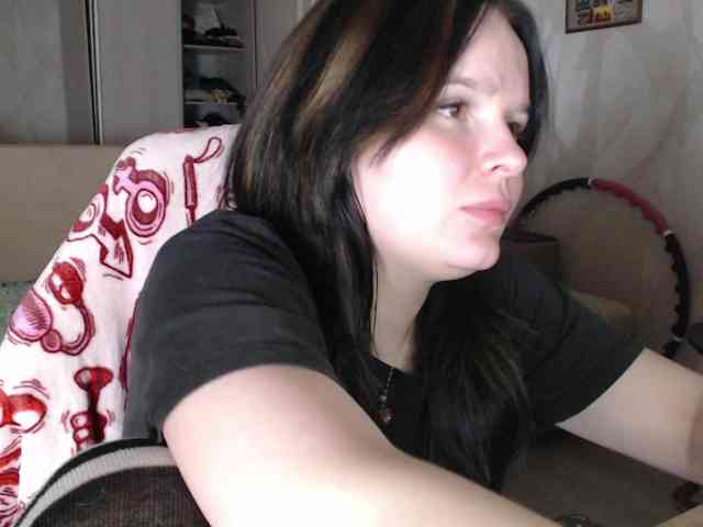 Lizzi-Peach webcam
