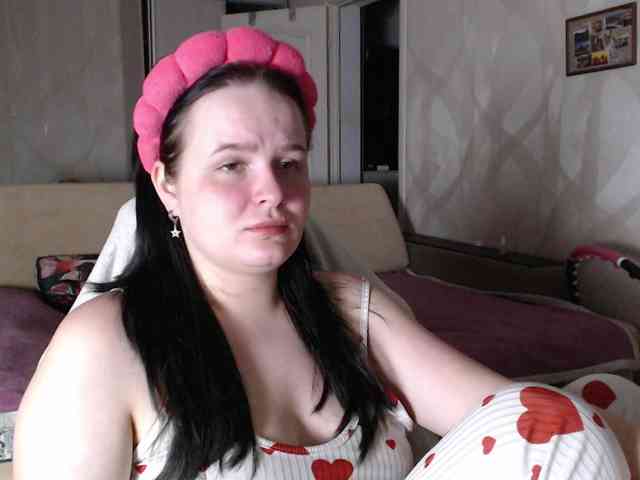 Lizzi-Peach webcam
