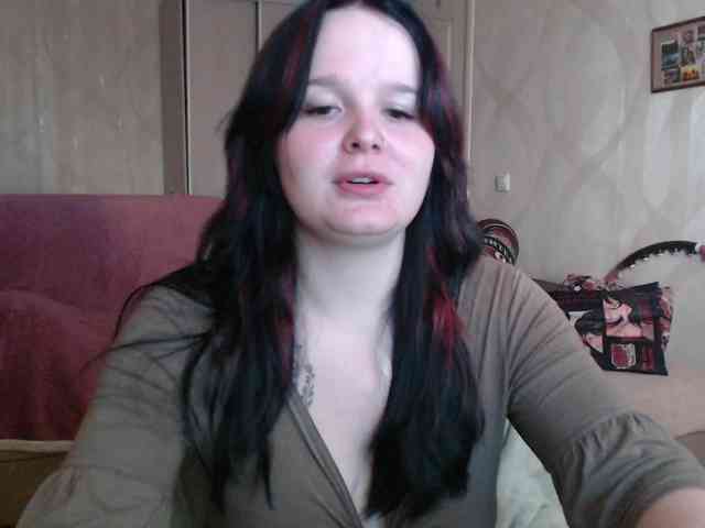 Lizzi-Peach webcam
