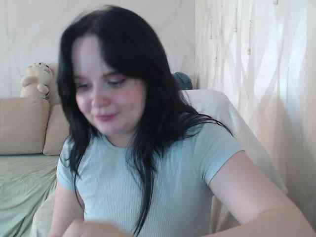 Lizzi-Peach webcam