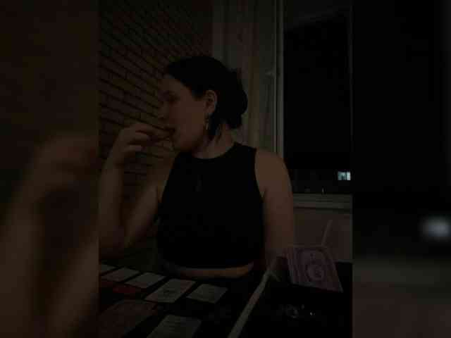 Lizzi-Peach