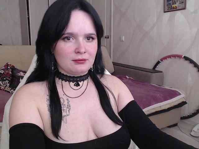 Lizzi-Peach webcam