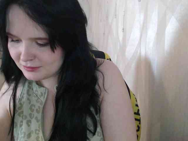 Lizzi-Peach webcam