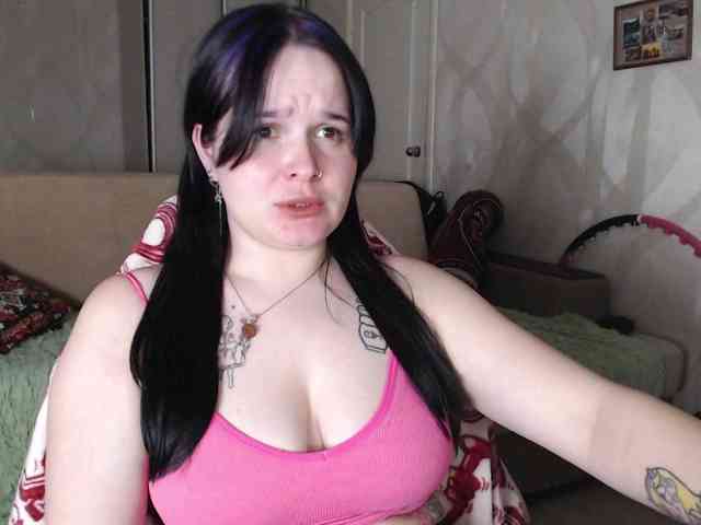 Lizzi-Peach webcam