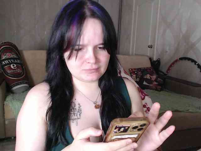 Lizzi-Peach webcam