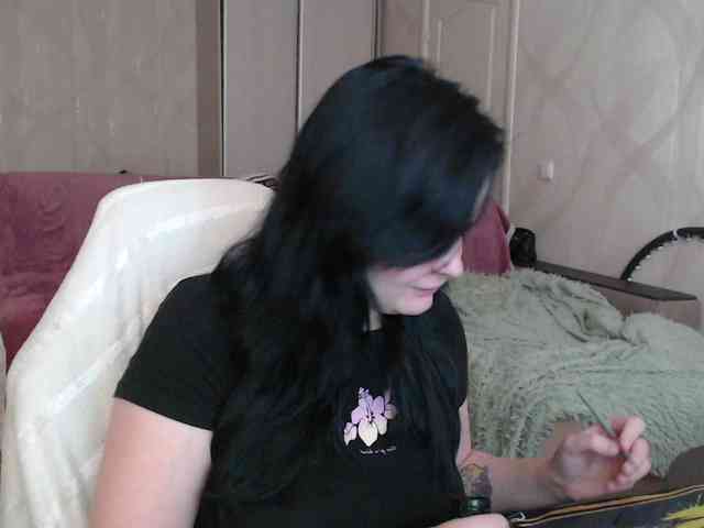 Lizzi-Peach webcam