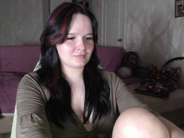 Lizzi-Peach webcam