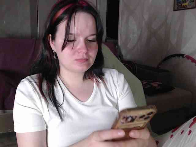 Lizzi-Peach webcam