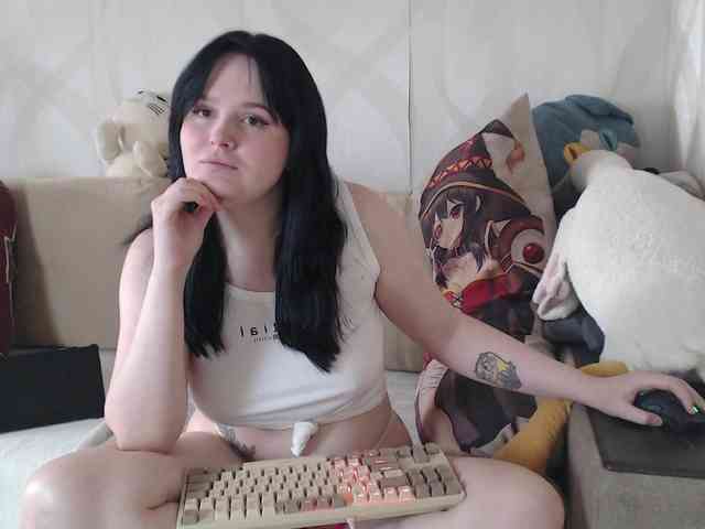Lizzi-Peach webcam