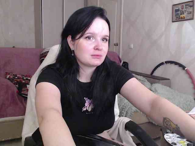 Lizzi-Peach webcam