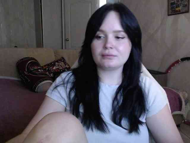 Lizzi-Peach webcam