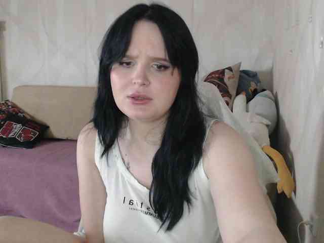 Lizzi-Peach webcam