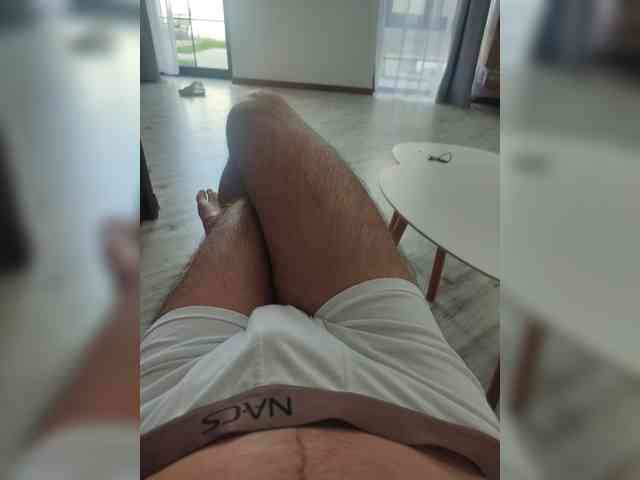 Davit1 Live Webcam on BongaCams