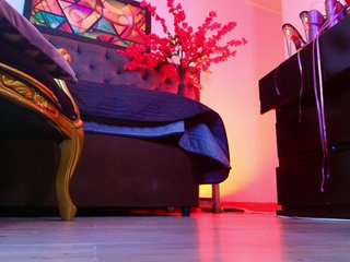 elinne-hendrix Porn Show