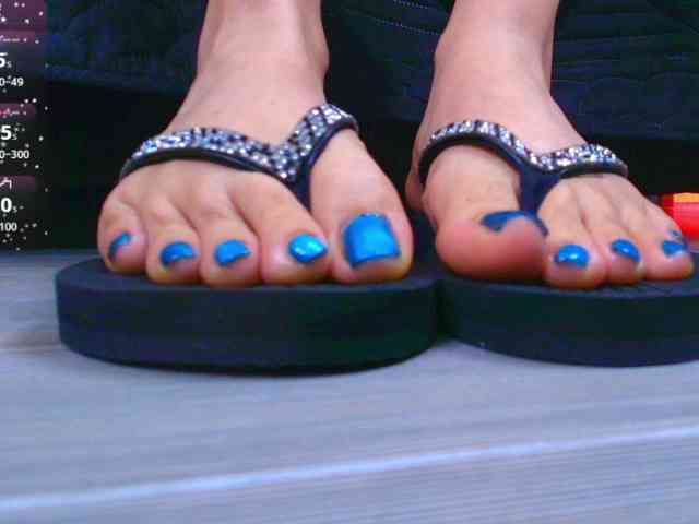 elinne-hendrix webcam