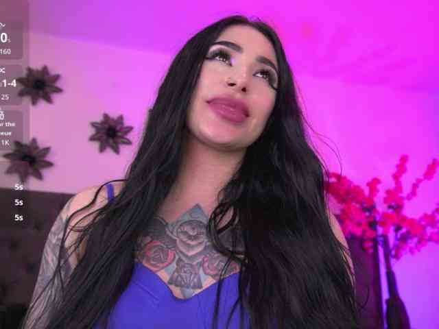 elinne-hendrix webcam