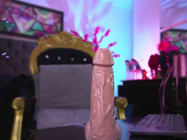elinne-hendrix webcam
