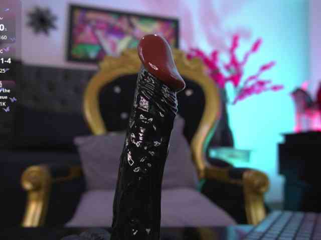 elinne-hendrix webcam