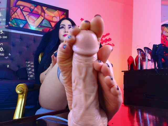 elinne-hendrix webcam