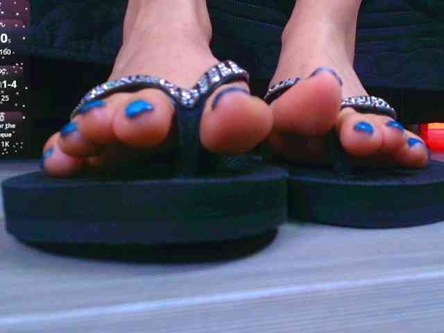 elinne-hendrix webcam