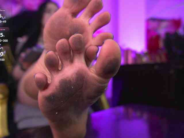 elinne-hendrix webcam