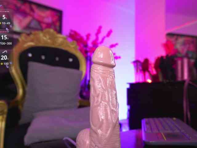 elinne-hendrix webcam
