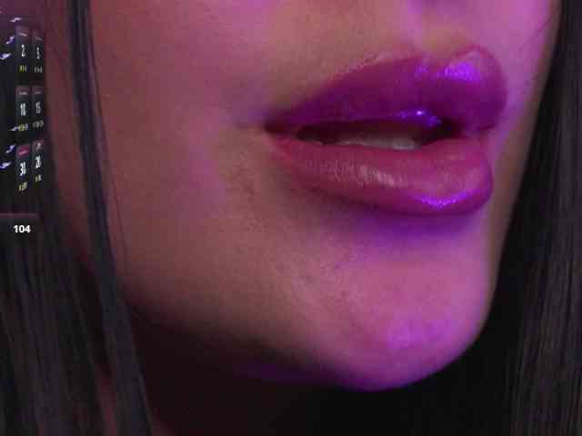 elinne-hendrix webcam