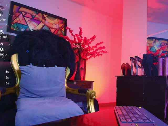 elinne-hendrix webcam