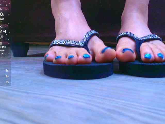 elinne-hendrix webcam