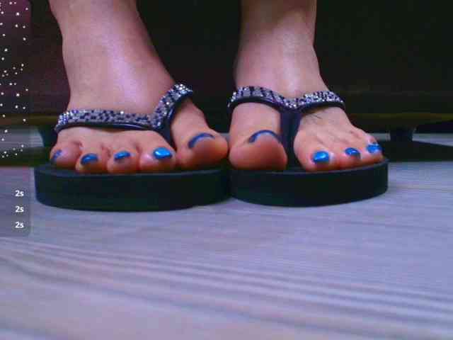 elinne-hendrix webcam