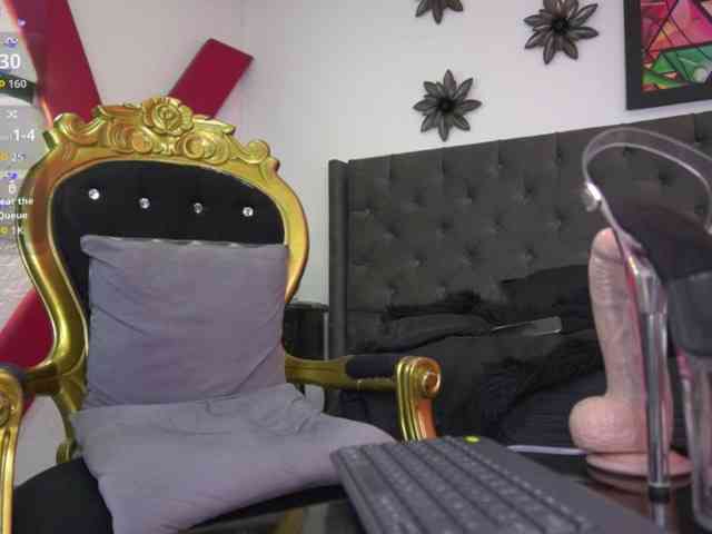 elinne-hendrix webcam