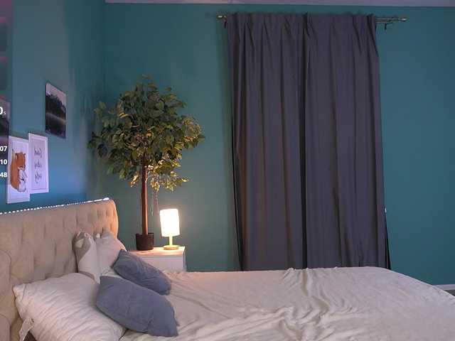 Lisa-foxy live cam on BongaCams