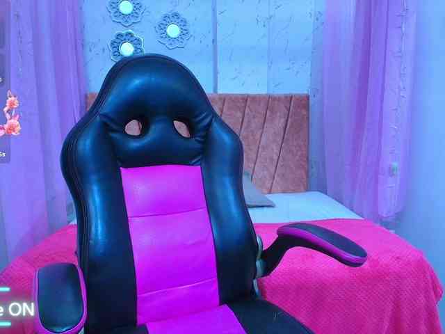 mia-thommson