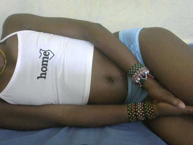 Nicepussy live cam on BongaCams