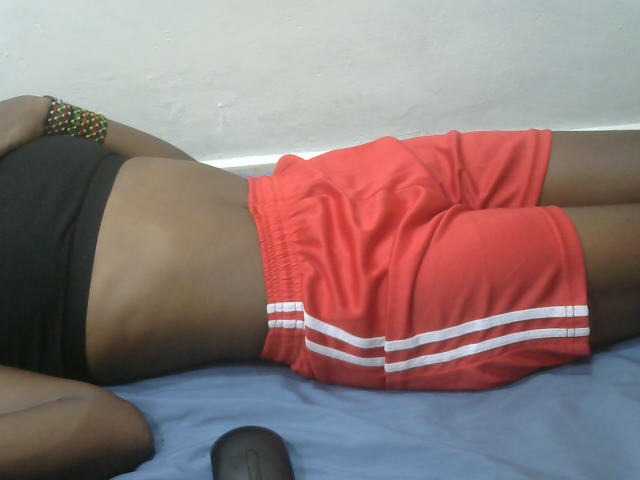Nicepussy live cam on BongaCams