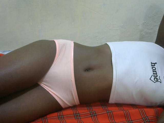 Nicepussy live cam on BongaCams