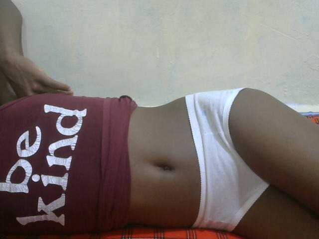 Nicepussy live cam on BongaCams