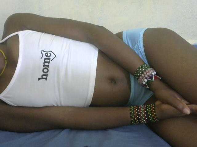 Nicepussy live cam on BongaCams