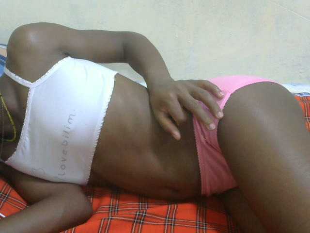 Nicepussy live cam on BongaCams