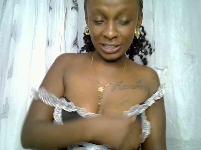 sexxyred webcam