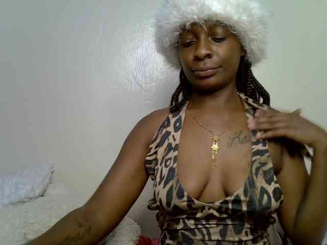 sexxyred webcam