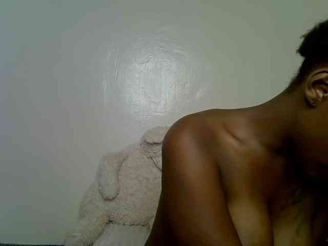 sexxyred webcam