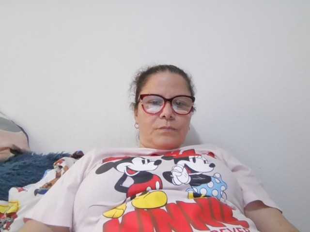 lucianamaster live cam on BongaCams