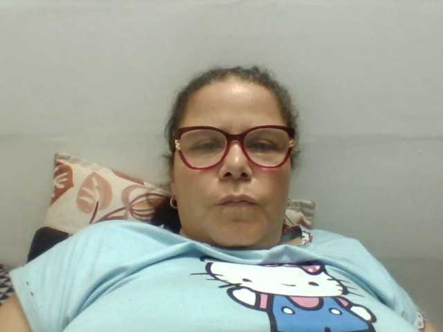 lucianamaster live cam on BongaCams
