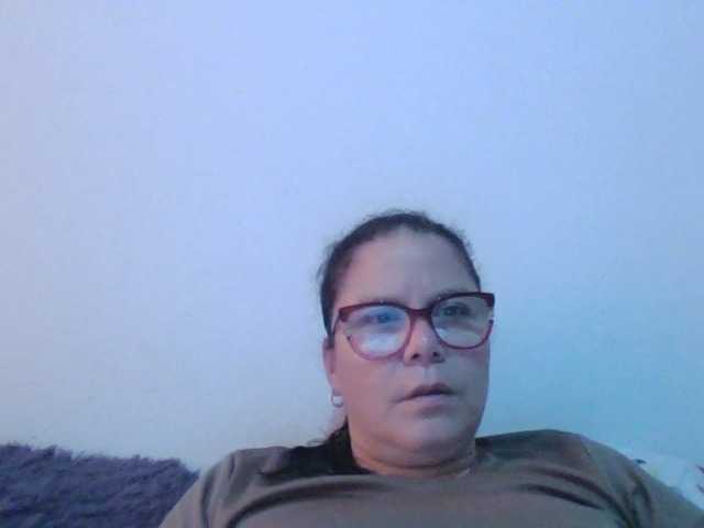 lucianamaster live cam on BongaCams