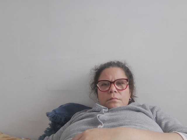 lucianamaster live cam preview