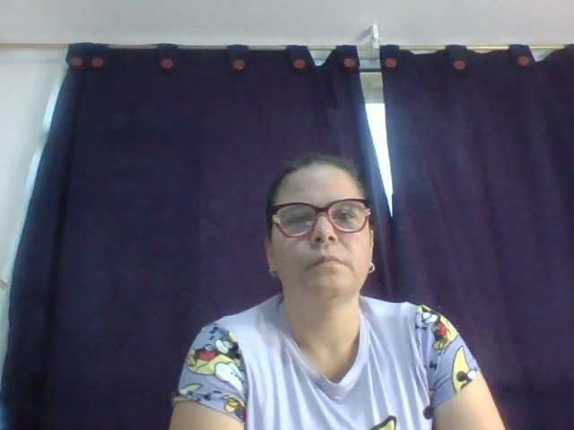 lucianamaster live cam on BongaCams