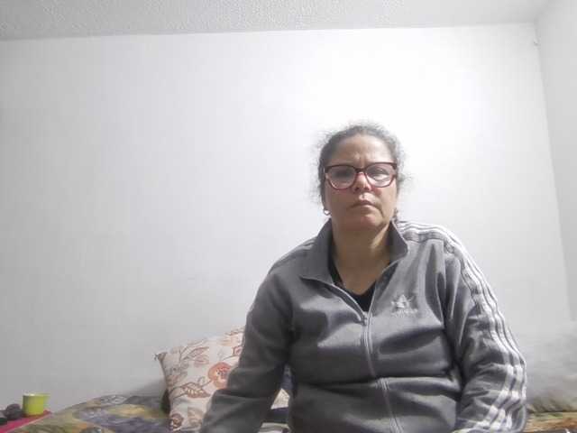 lucianamaster, en directo ahora en BongaCams