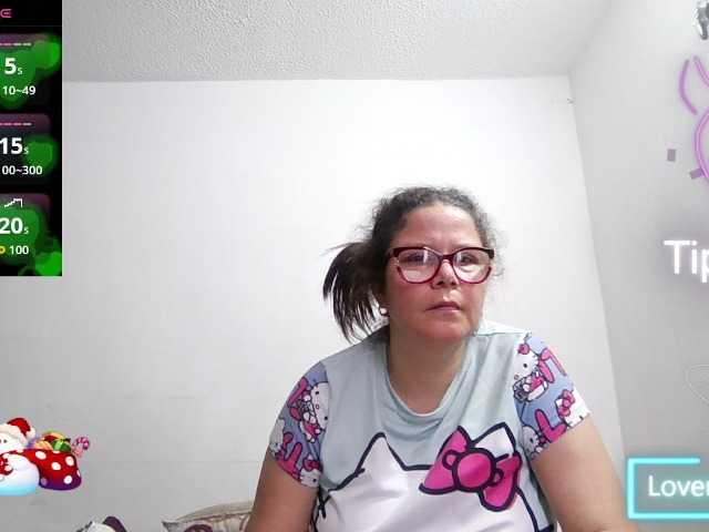lucianamaster live cam on BongaCams